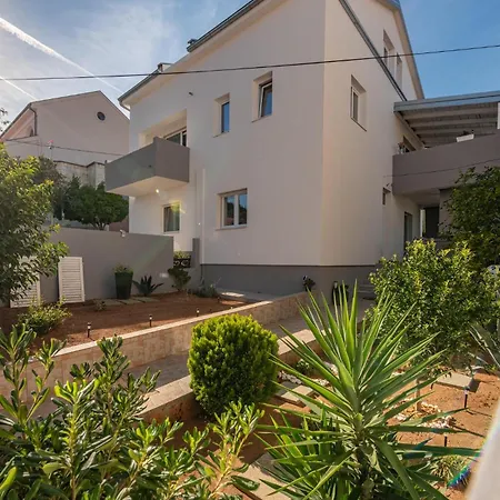 Beautiful In With House Sea View Apartamento