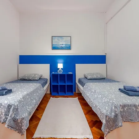 Beautiful In With House Sea View Preko